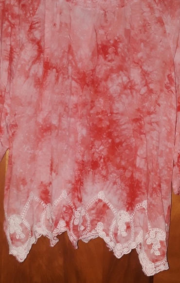 Top - Picture 2 of 2